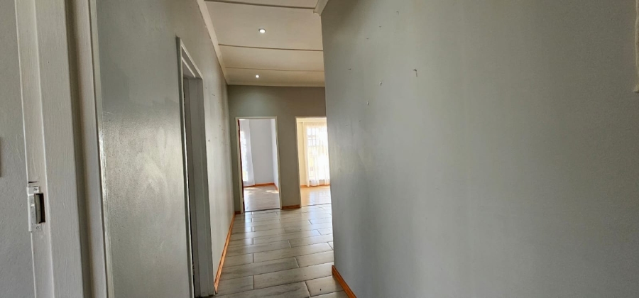 To Let commercial Property for Rent in Bloemfontein Rural Free State